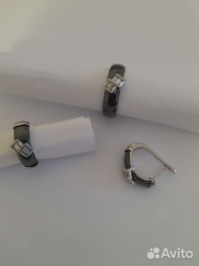 Комплект: серьги, кольцо из керамики