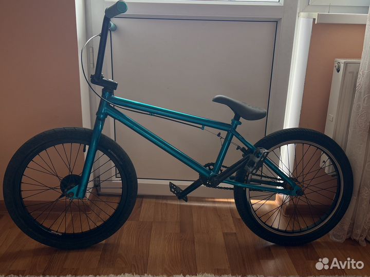 Трюковой велосипед BMX