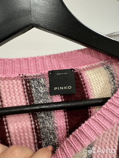 Свитер женский