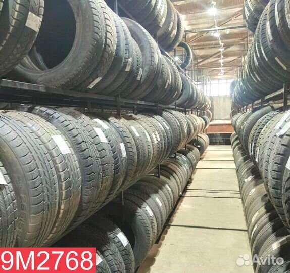 Bridgestone Blizzak VRX2 215/60 R17 96N