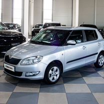 Skoda Fabia 1.6 AT, 2014, 187 900 км, с пробегом, цена 1 039 000 руб.