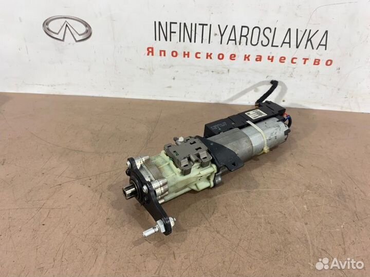 Моторчик крышки багажника Audi A6 S6 4F5 4F 2010