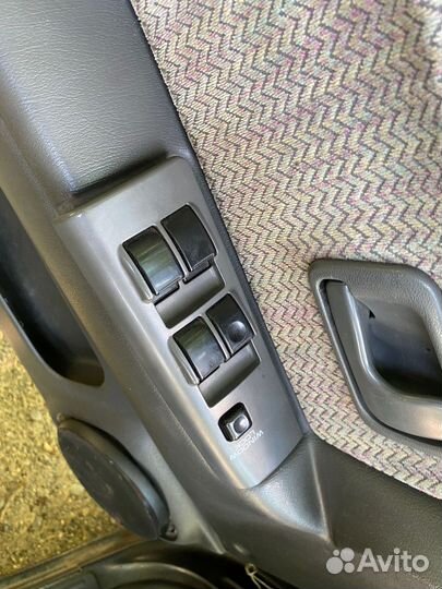 Блок стеклоподъемников Mitsubishi Space Wagon 2