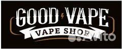 Продавец электронных сигарет в vape shop
