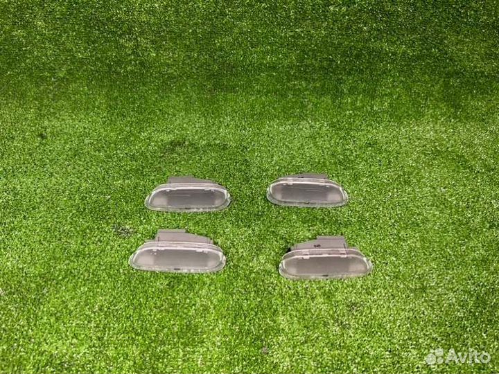 Подсветка двери Toyota Land Cruiser Prado 120 2008