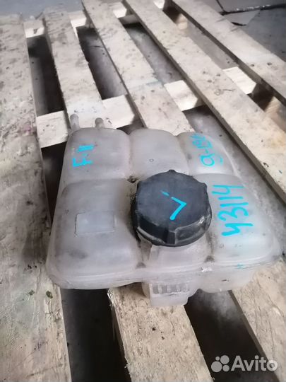 Бачок расширительный Mazda 3 BK