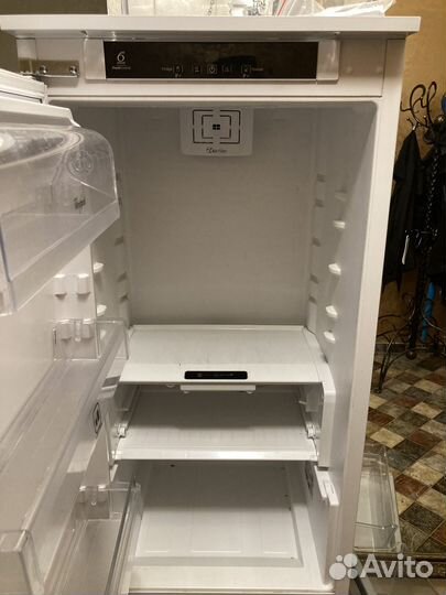 Холодильник бу Whirlpool 6Sens