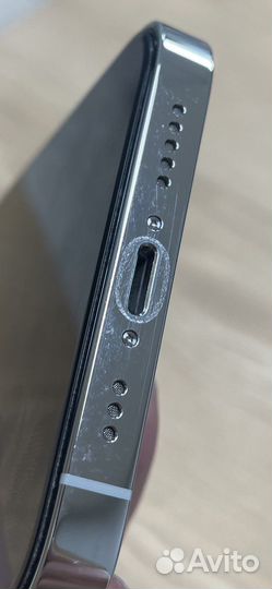 Полировка дисплея Apple Watch и iPhone