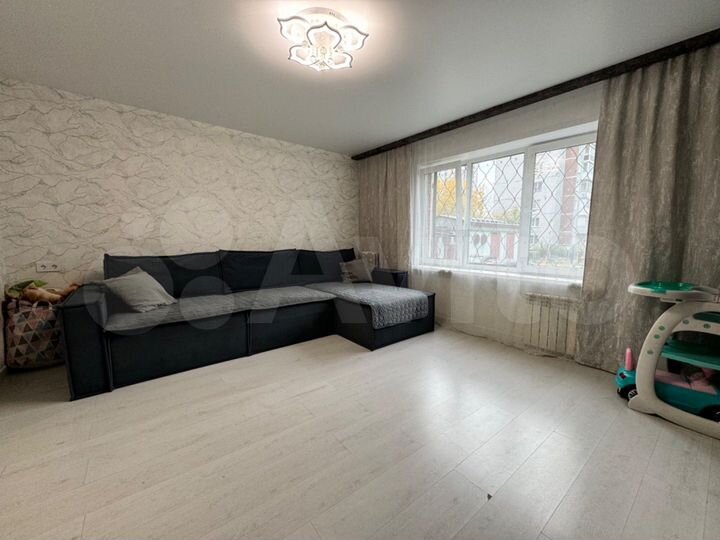 4-к. квартира, 78 м², 1/9 эт.