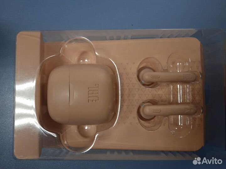 Беспроводные наушники jbl tune 225 tws