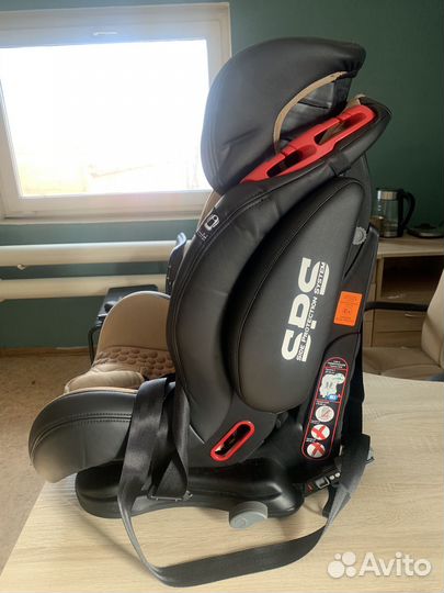 Детское авто кресло