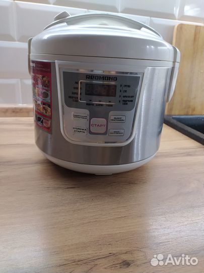 Мультиварка Redmond