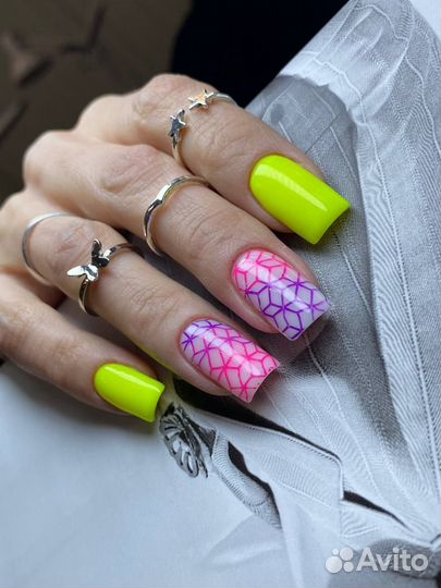 Маникюр с покрытием гель-лак
