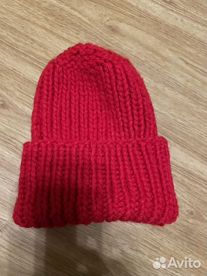 Шапки вязаные