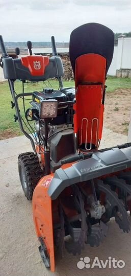 Снегоуборщик Husqvarna ST 327 Витринный 8.6 л.с
