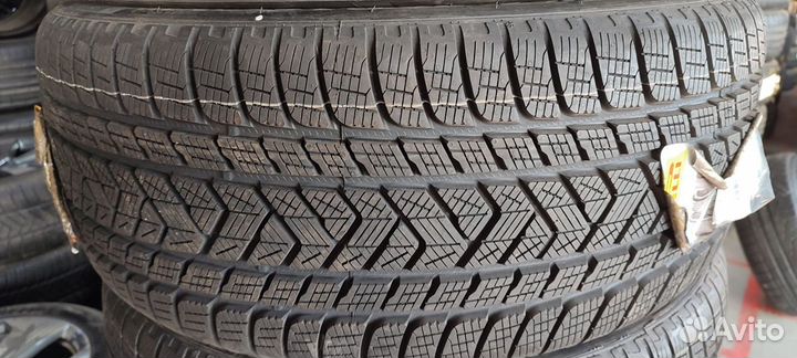 Pirelli Scorpion Winter 275/45 R21 и 315/40 R21 115V