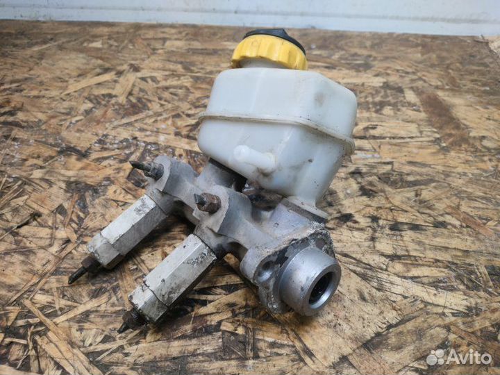 Главный тормозной цилиндр Chevrolet Lanos T150