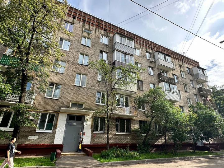 2-к. квартира, 42 м², 2/5 эт.