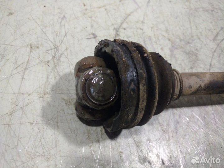 Привод левый задний Toyota RAV4