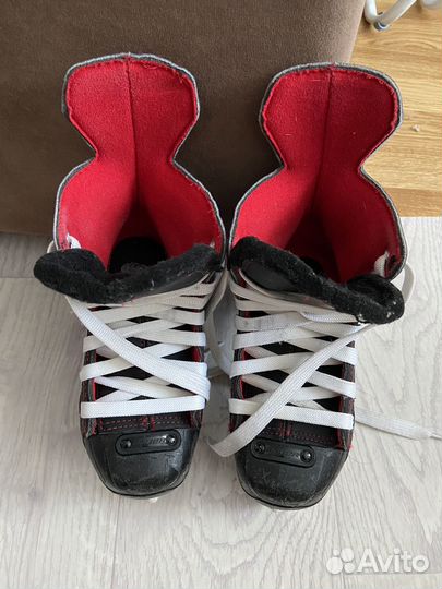 Хоккейные коньки bauer детские