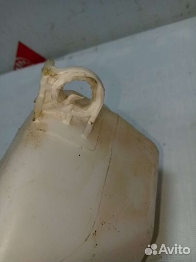 Toyota camry 70 бачок расширительный