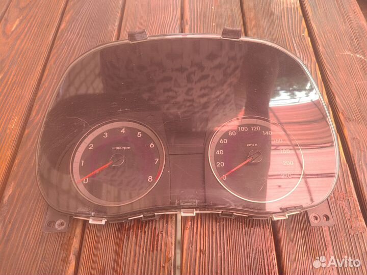 Панель приборов Hyundai Solaris