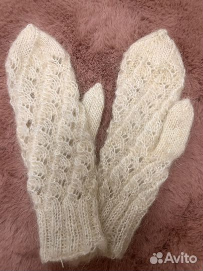 Варежки из козьего пуха женские