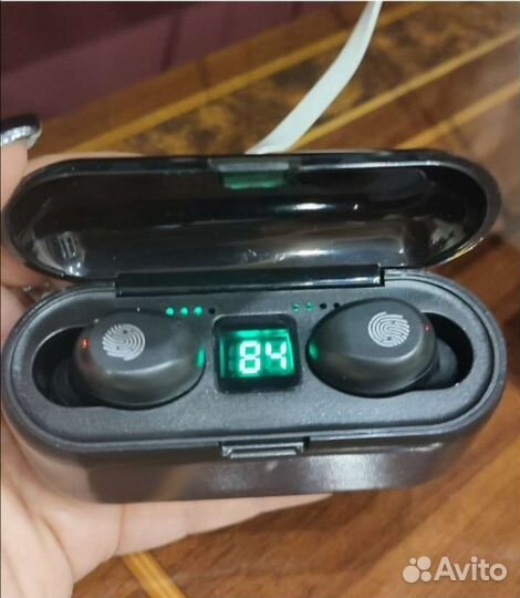 Беспроводные наушники