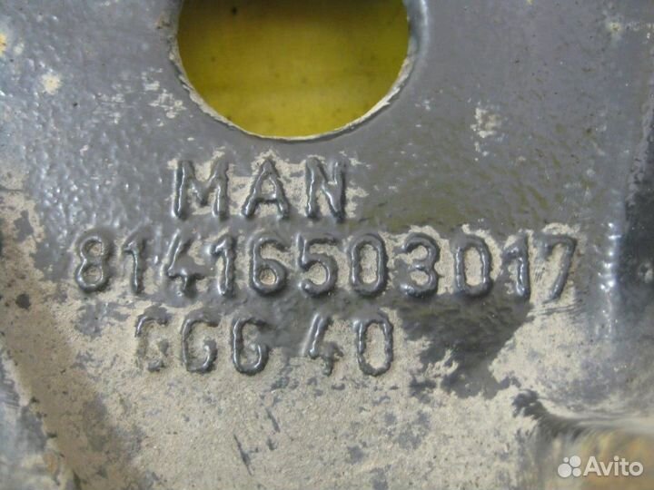 Кронштейн усилителя бампера левый 81416500017 MAN