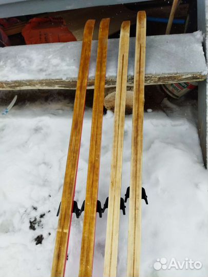Лыжи беговые деревянные с палками