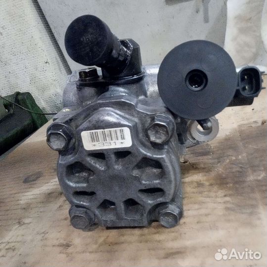 Насос гур Ниссан Патрол