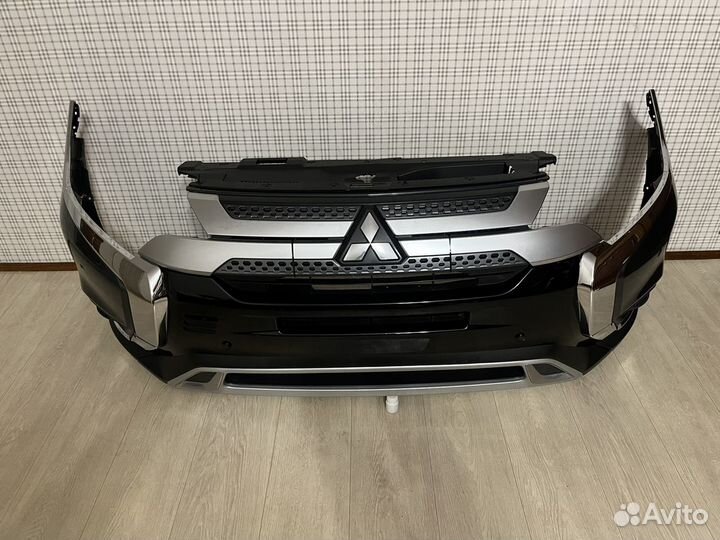 Бампер передний Mitsubishi Outlander 3 2018-2023