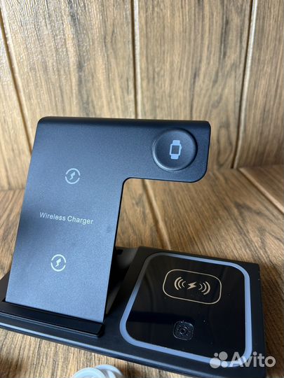 Зарядное устройство 3 в 1 (Новая)