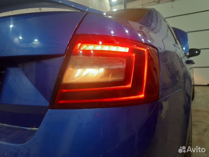 Задний правый фонарь LED для Skoda Octavia A7