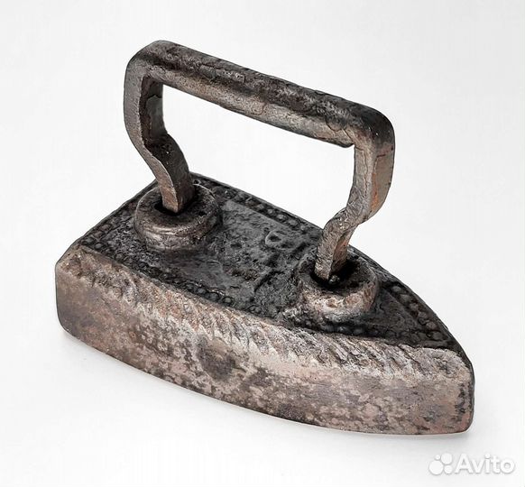 Утюг старинный чугунный манжетный Бр.Т №2