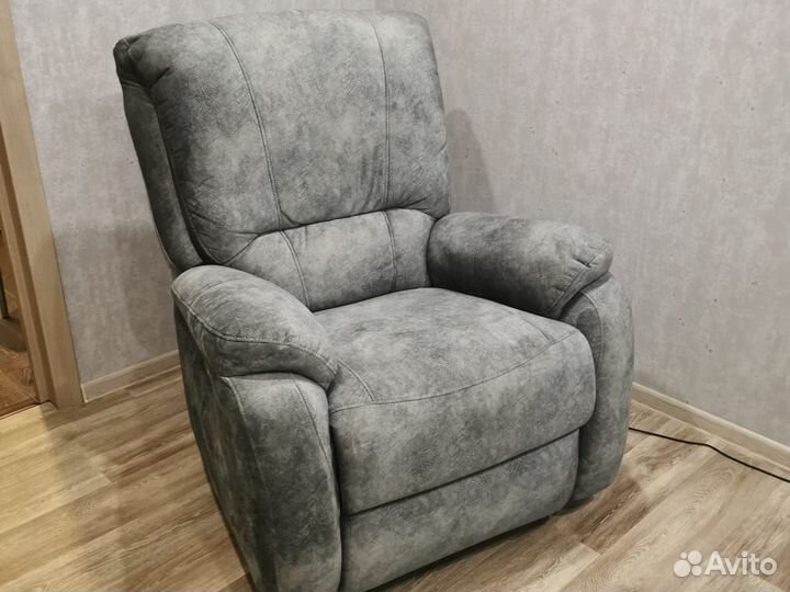 Кресло реклайнер электрическое