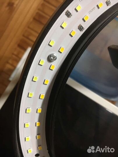 Лампа круглая два ряда лампочек,холодный и теплый