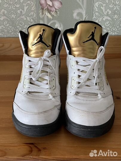 Air Jordan 5 olympic gold