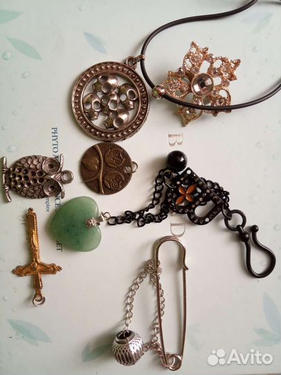 Подвески кулоны браслеты брошки