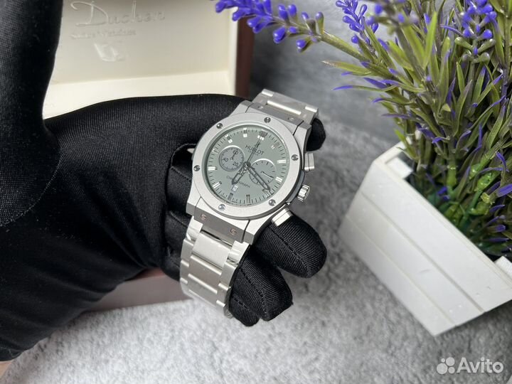 Часы мужские hublot