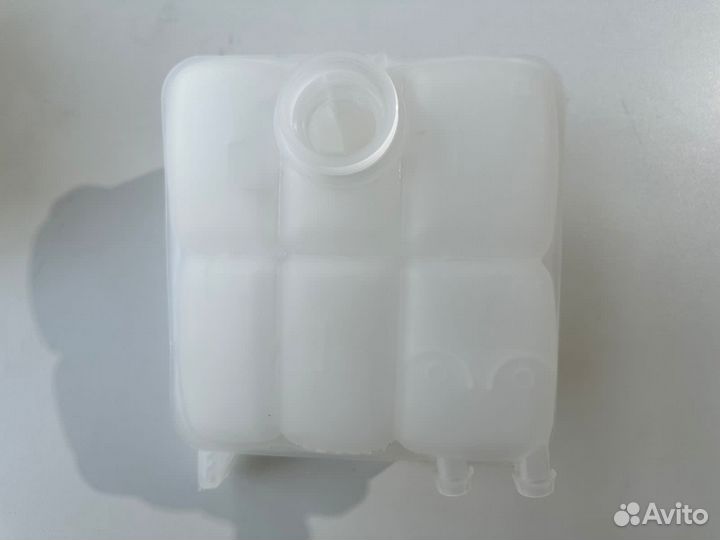 Расширительный бачок Форд Фокус 3