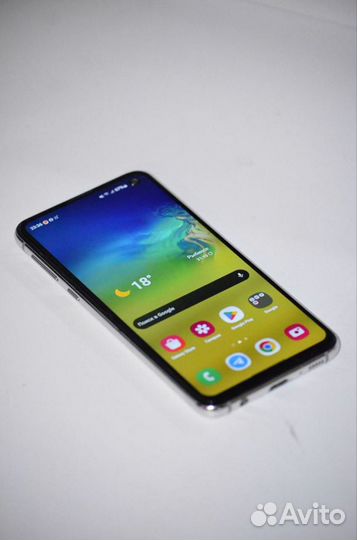 Samsung Galaxy S10e, 6/128 ГБ