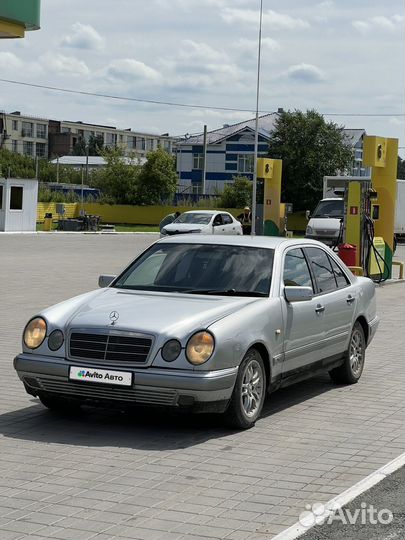 Mercedes-Benz E-класс 2.4 AT, 1998, 50 000 км