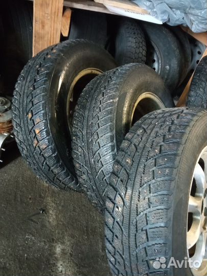 Резина на дисках р16