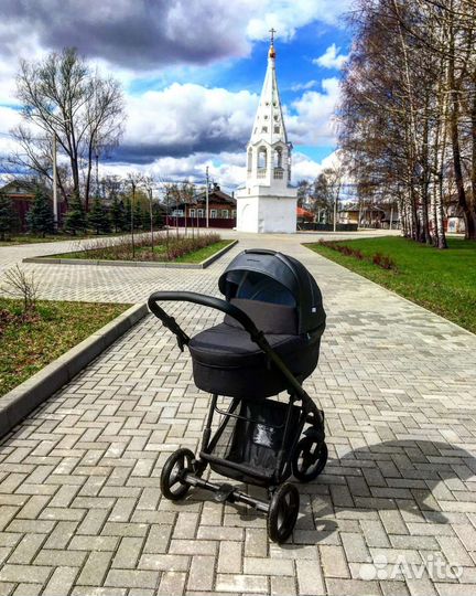 Коляска детская 2 в 1