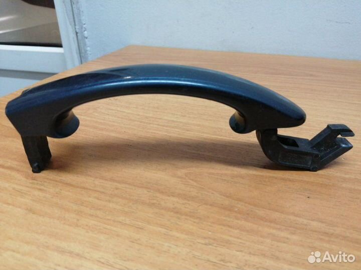 Ручка двери левая Volkswagen Golf 5 2003-2009