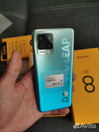 realme 8 Pro, 6/128 ГБ