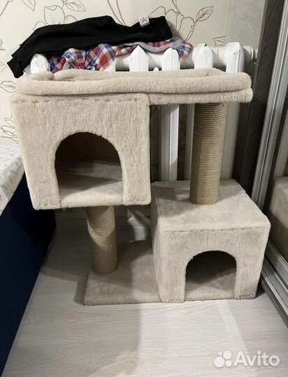 Домик для кошки с когтеточкой