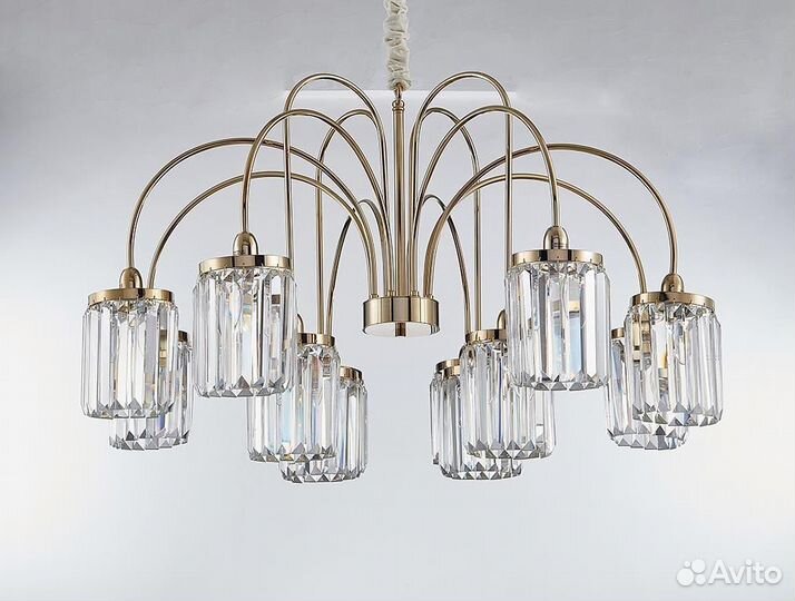 Люстра подвесная в спальню модерн