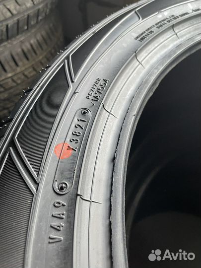 Dunlop SP Sport Maxx 050+ 255/45 R20 94V